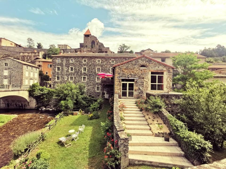 Auberge De Chanteuges Exterior photo